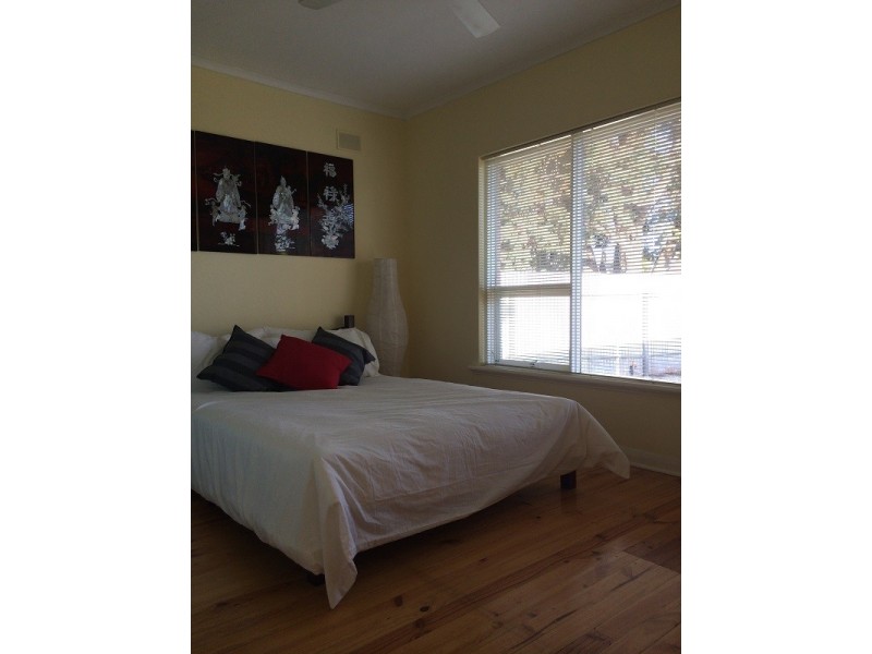 1 Baanga Road, Morphett Vale SA 5162