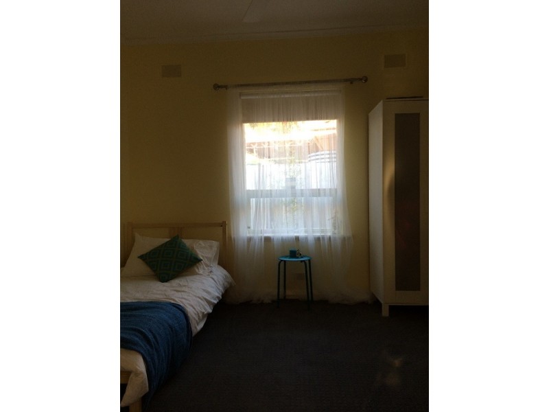 1 Baanga Road, Morphett Vale SA 5162