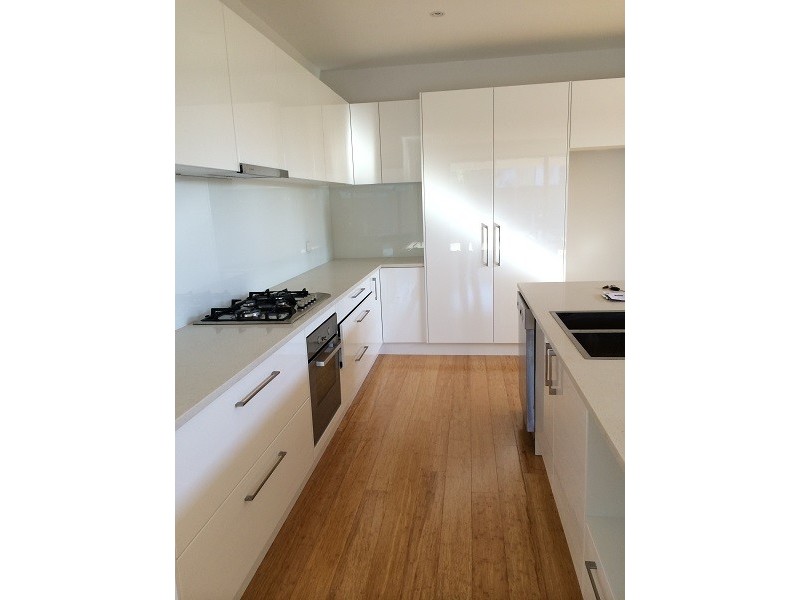 16 Compass Drive, Seaford SA 5169