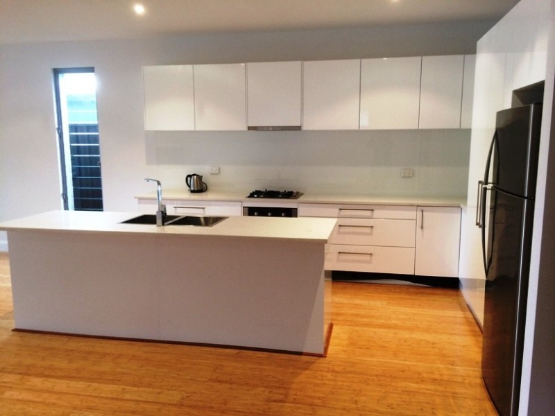 16 Compass Drive, Seaford SA 5169