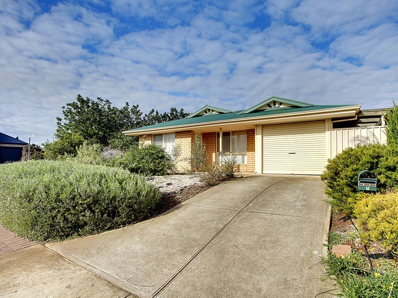 1 Swinton Close, Christie Downs SA 5164