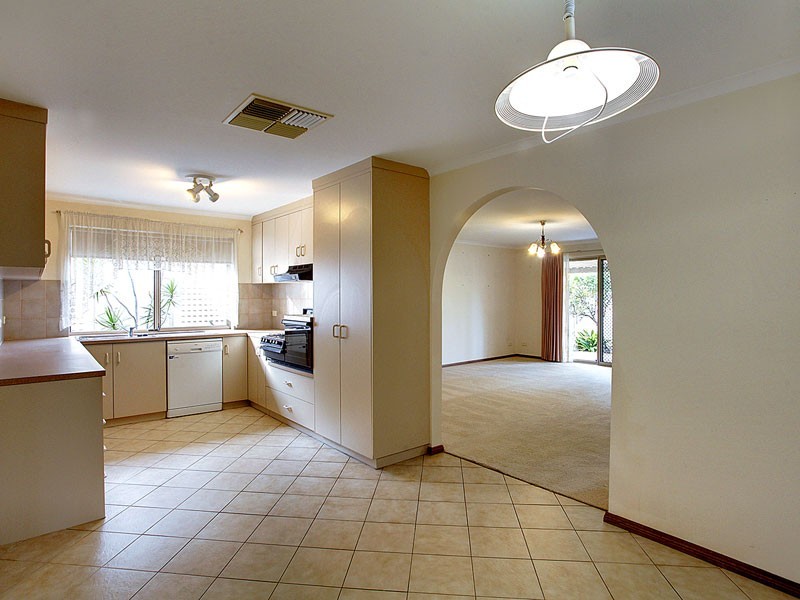 7 Treasure Place, Seaford Rise SA 5169