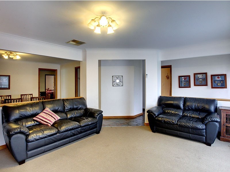 14 Sauerbiers Road, Seaford Meadows SA 5169