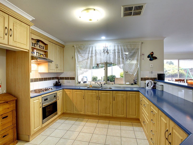 15 George Francis Drive, Mount Compass SA 5210