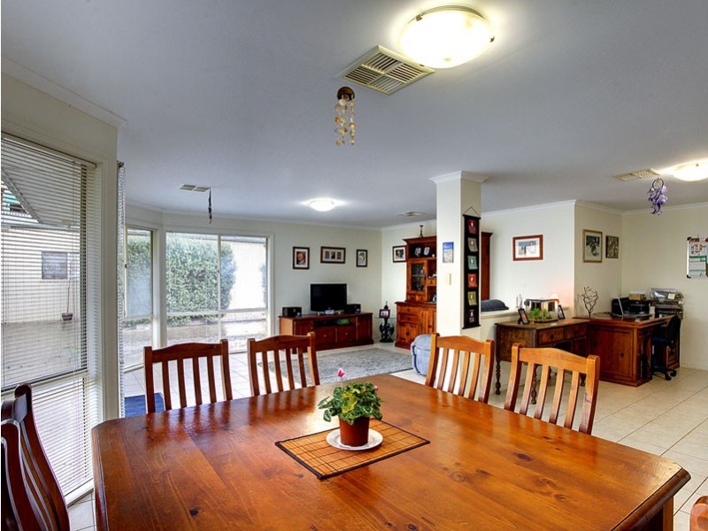 15 George Francis Drive, Mount Compass SA 5210
