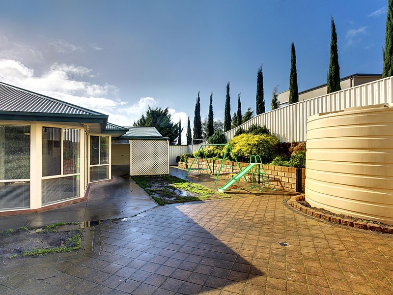 15 George Francis Drive, Mount Compass SA 5210