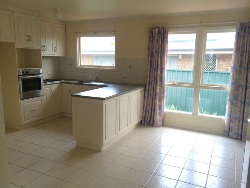 35 Chappel Avenue, Morphett Vale SA 5162