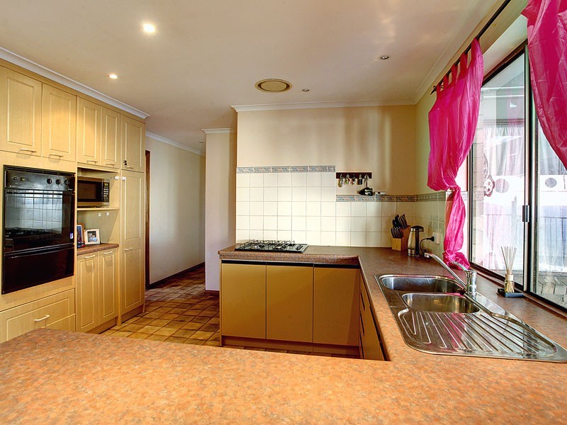 12 Macquarie Street, Moana SA 5169