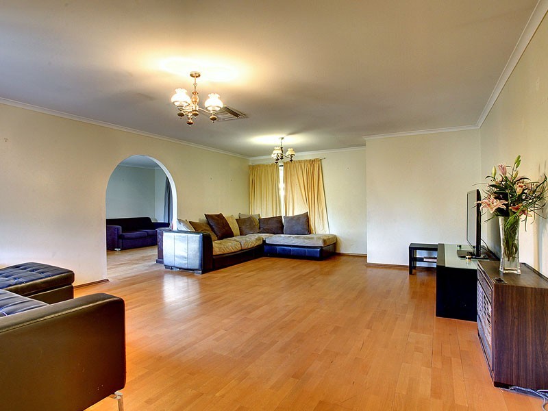 12 Macquarie Street, Moana SA 5169