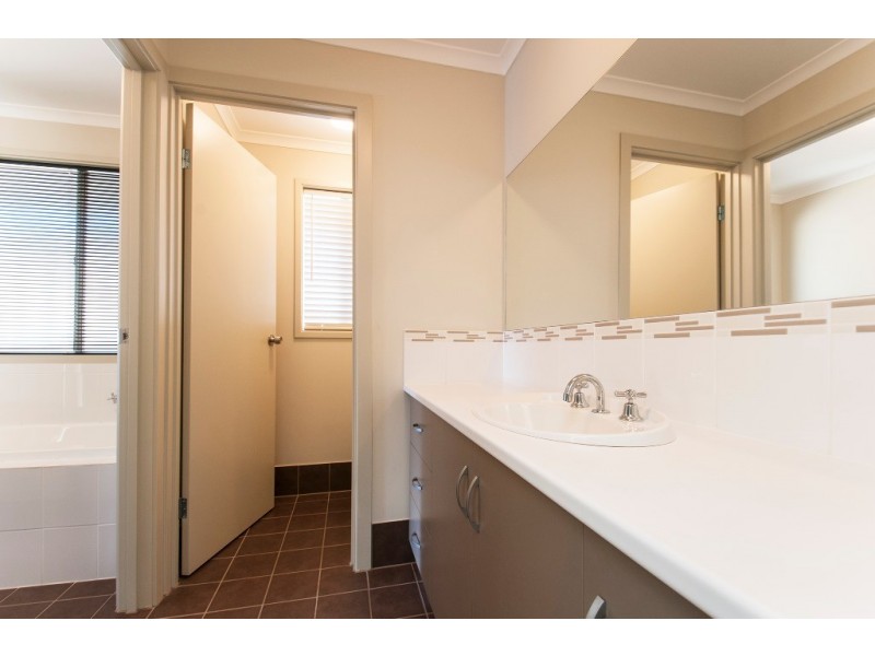 20 Quinn Street, Christie Downs SA 5164