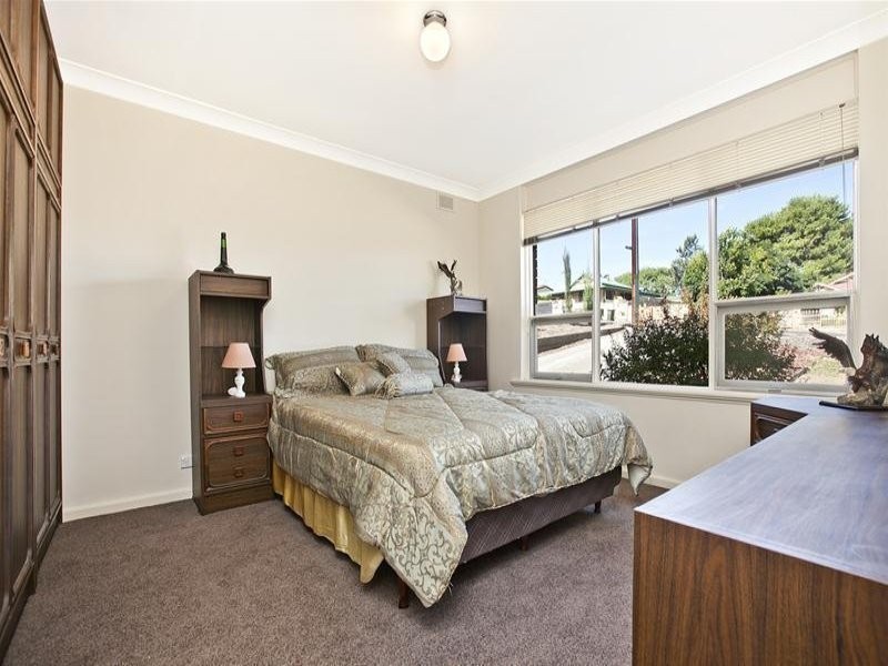 43 Penneys Hill Road, Hackham SA 5163