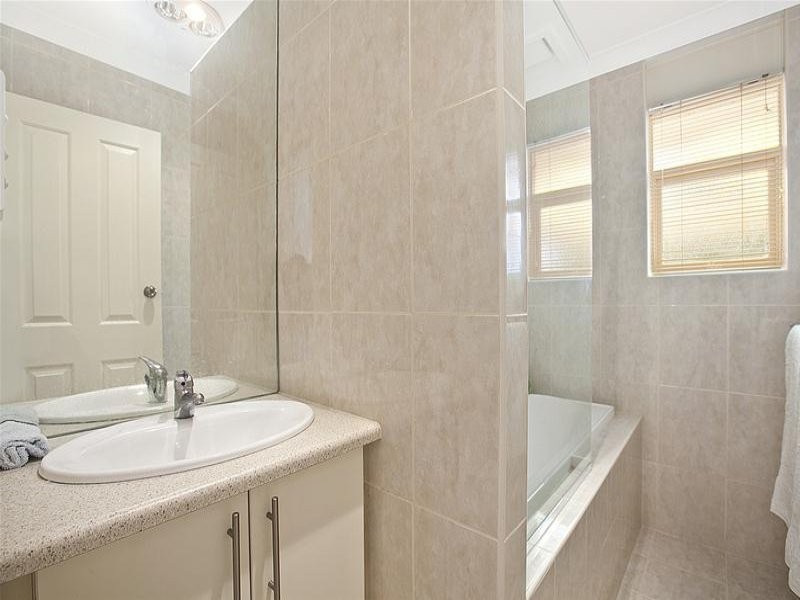 43 Penneys Hill Road, Hackham SA 5163