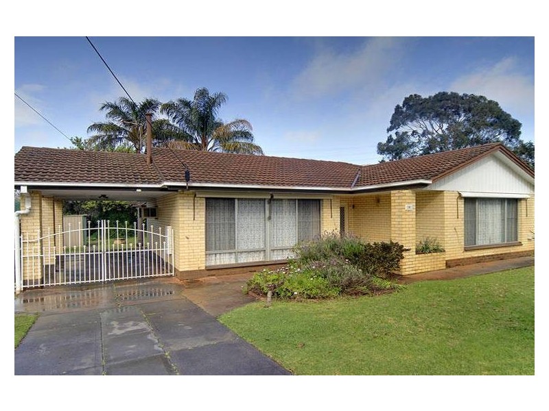 8 Bruce St, Morphett Vale SA 5162