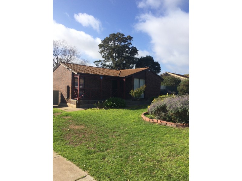 17 Charles St, Christie Downs SA 5164