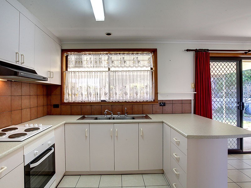 21 Richards Road, Willunga SA 5172