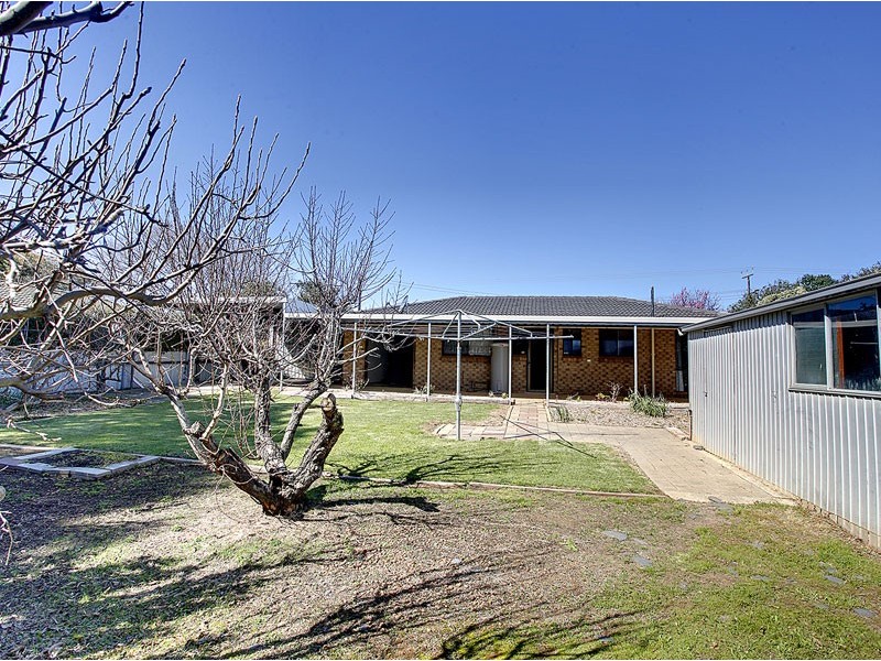 21 Richards Road, Willunga SA 5172