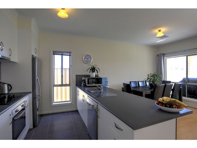 33a Maslin Cres, Maslin Beach SA 5170