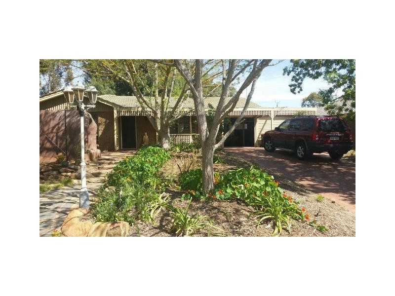 4 Semmens Road, Mclaren Vale SA 5171