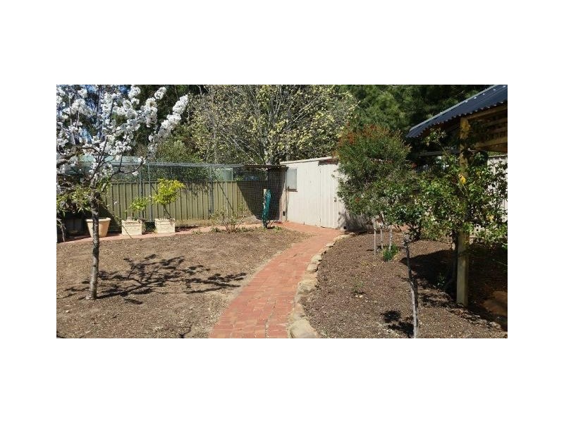 4 Semmens Road, Mclaren Vale SA 5171