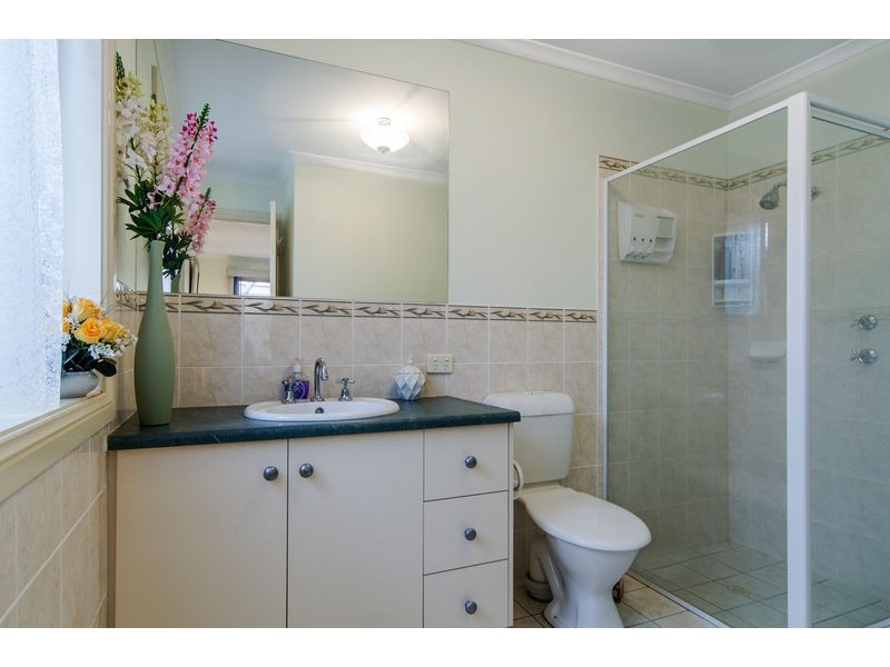 100 Penneys Hill Road (10 Mercedes Court), Hackham SA 5163