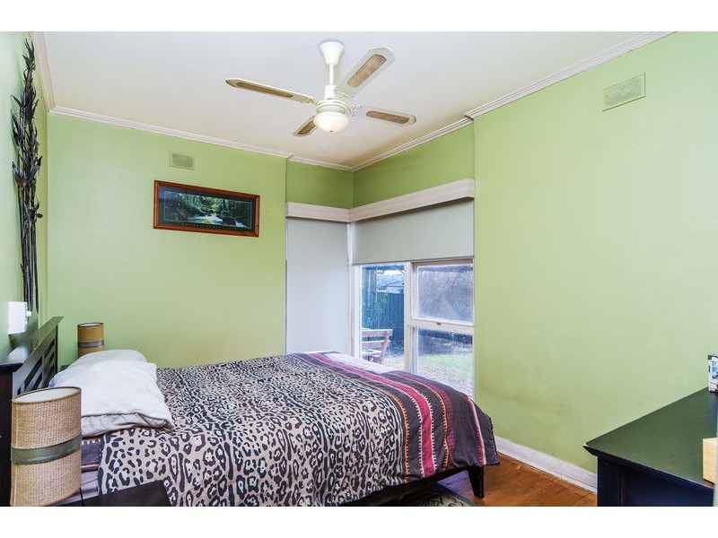 18 Commercial Road, Port Noarlunga South SA 5167