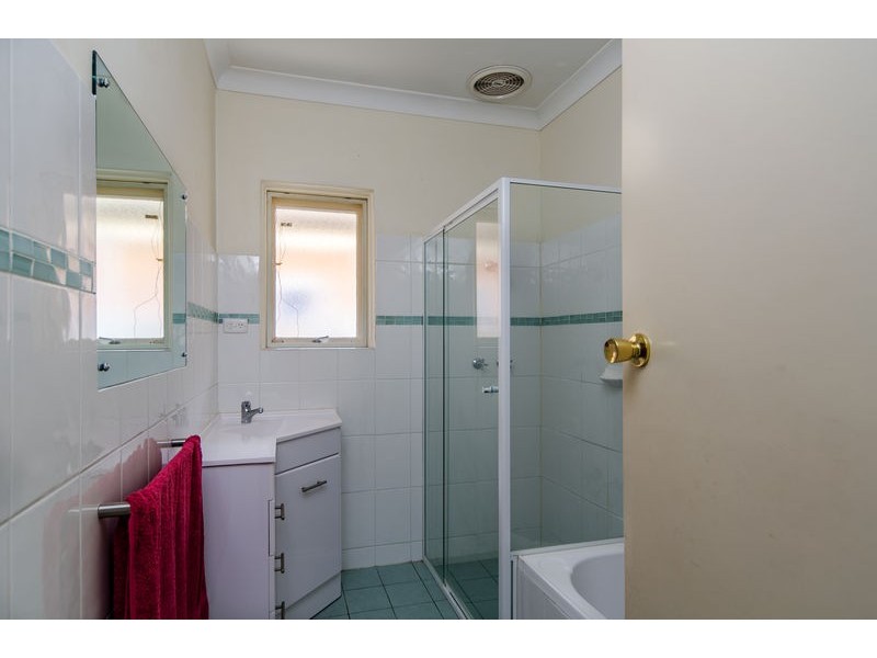 19 Graham Avenue, Hackham SA 5163