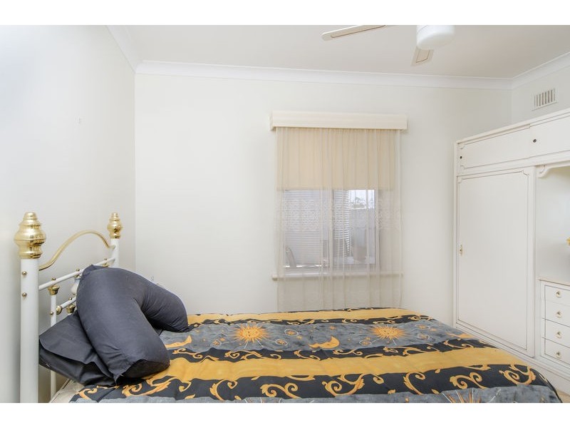19 Graham Avenue, Hackham SA 5163