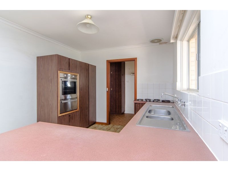 28 Trim Crescent, Old Noarlunga SA 5168