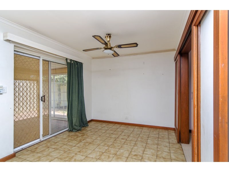 28 Trim Crescent, Old Noarlunga SA 5168