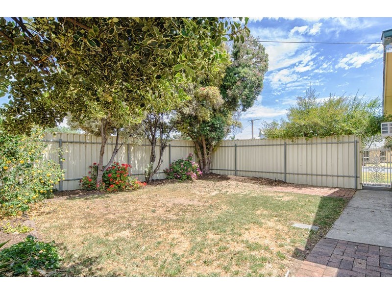 28 Trim Crescent, Old Noarlunga SA 5168