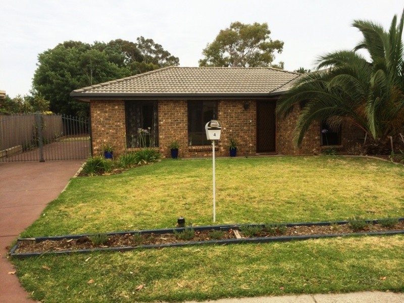 4 Cole Court, Morphett Vale SA 5162