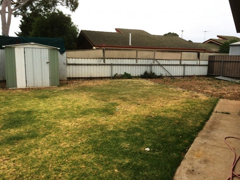 4 Cole Court, Morphett Vale SA 5162