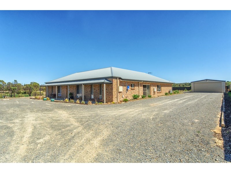 8 Swift Grove, Mclaren Flat SA 5171
