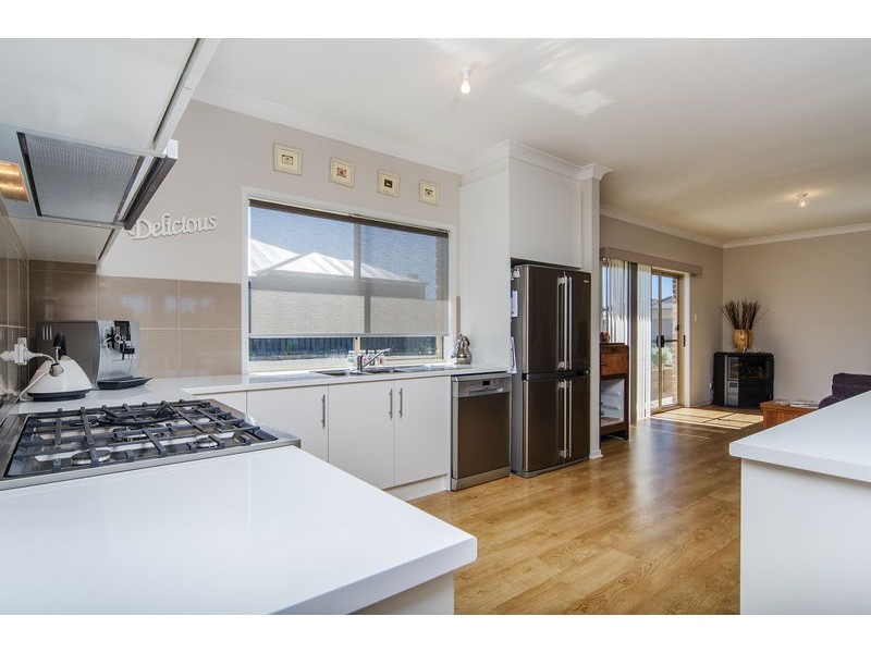 8 Swift Grove, Mclaren Flat SA 5171