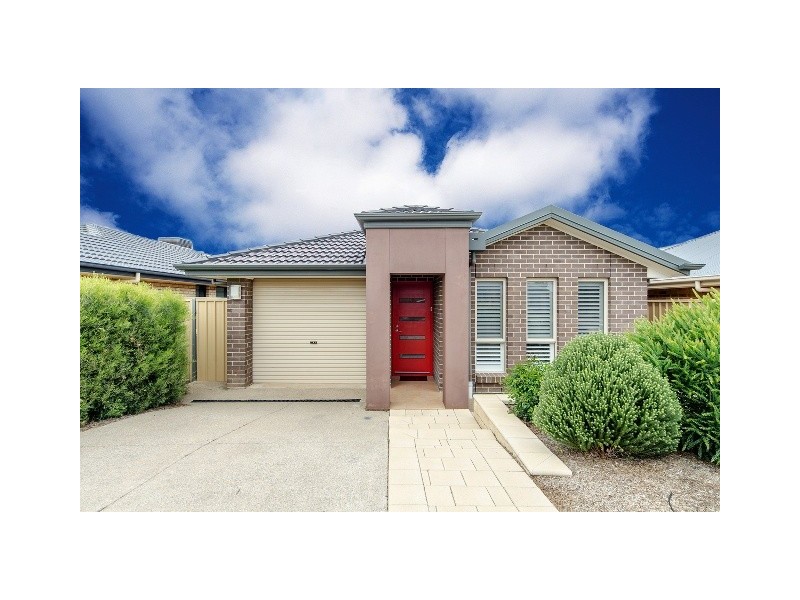22 Pinkgum Ave, Aldinga Beach SA 5173
