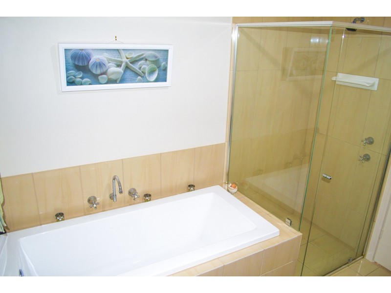 2 Clive Street, Morphett Vale SA 5162