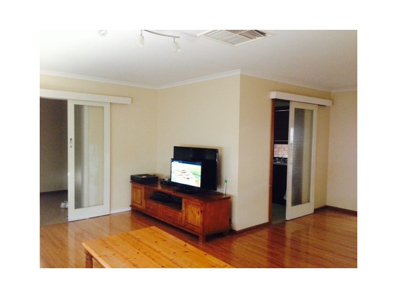 7 Ash Street, Aberfoyle Park SA 5159