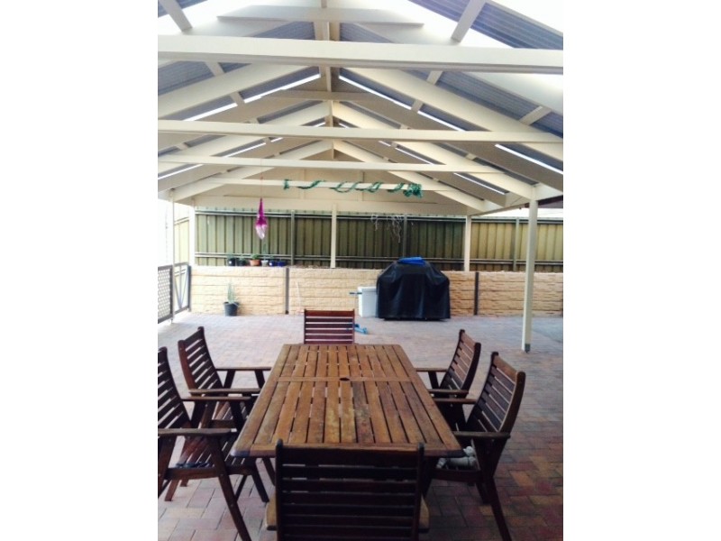 7 Ash Street, Aberfoyle Park SA 5159