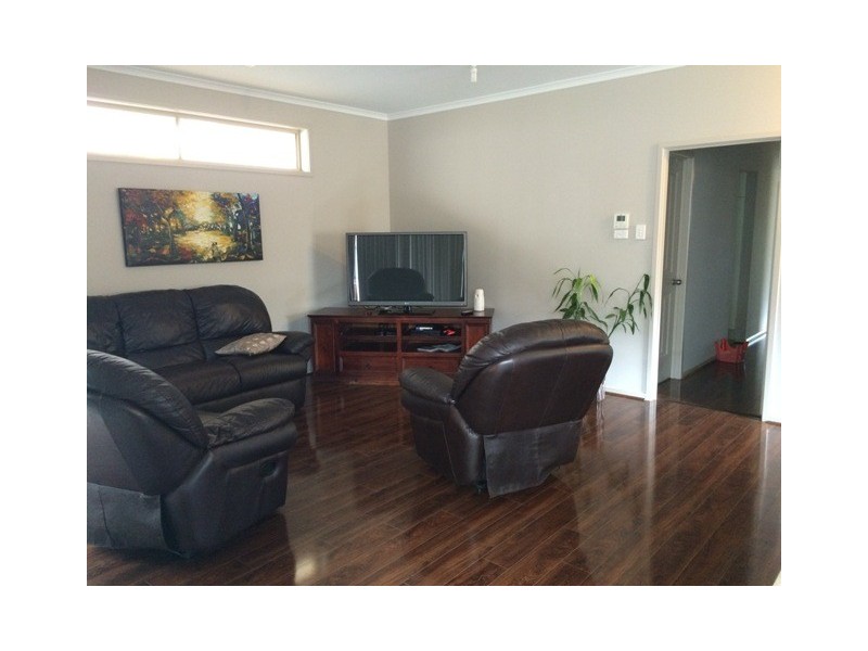 6 Tristania Rise, Huntfield Heights SA 5163