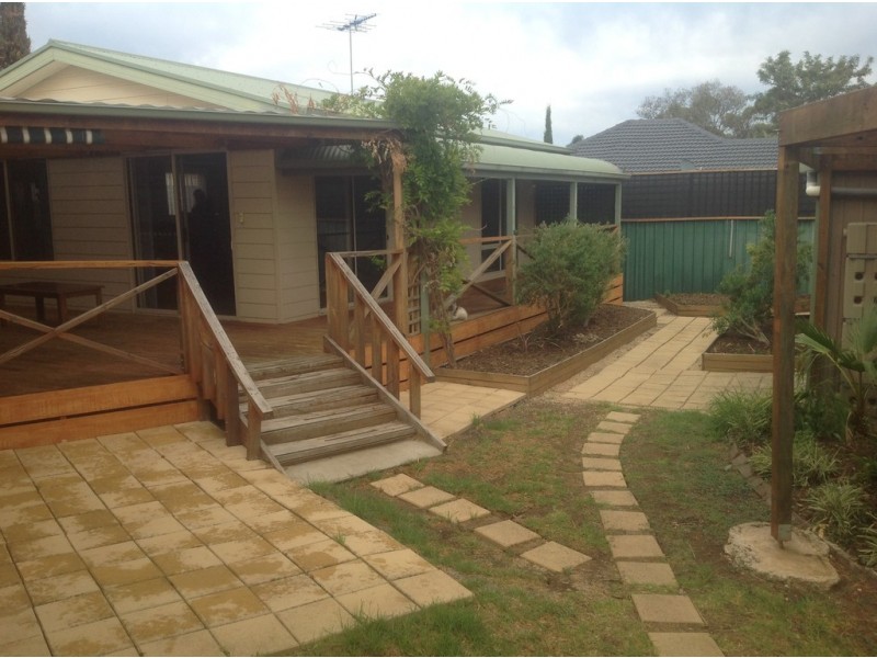 19 Edwina Drive, Morphett Vale SA 5162