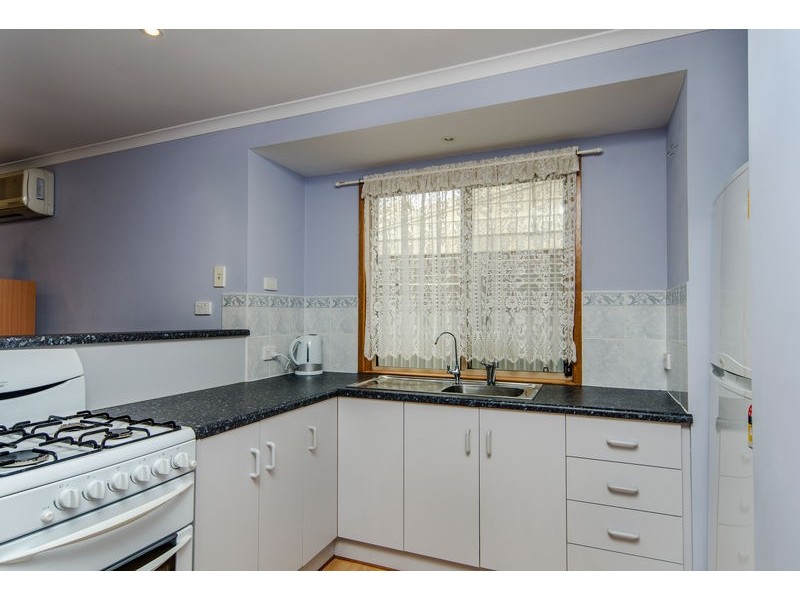 19 Edwina Drive, Morphett Vale SA 5162