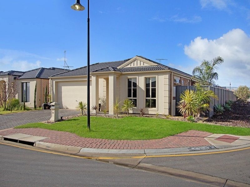 34 Oakwood Circuit, Munno Para West SA 5115