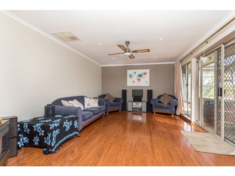 16 Pinto Court, Woodcroft SA 5162