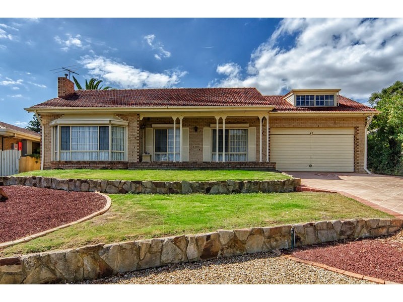 47 Third Avenue, Moana SA 5169