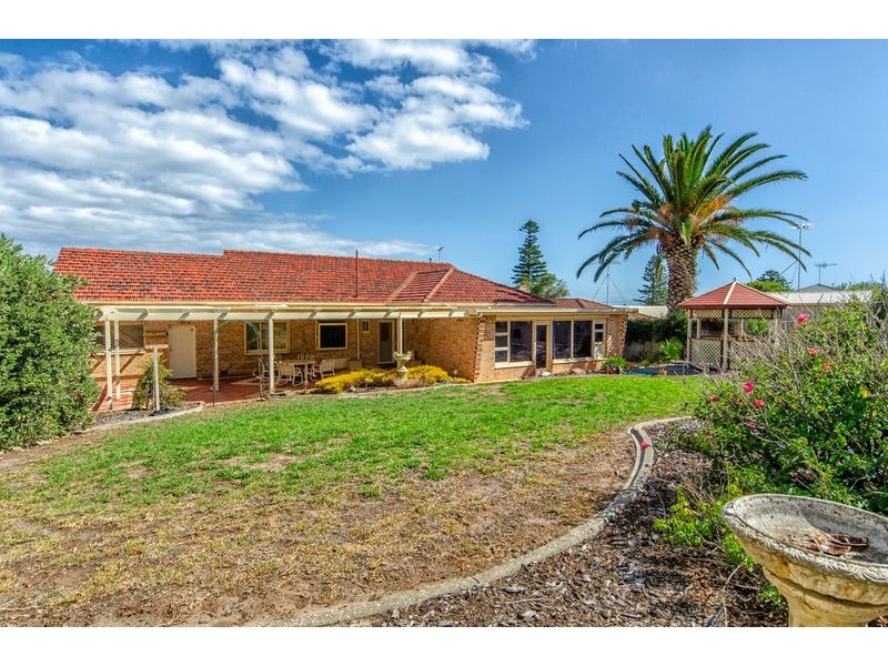 47 Third Avenue, Moana SA 5169