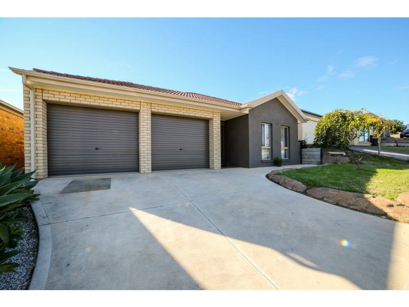 6 Tristania Rise, Huntfield Heights SA 5163