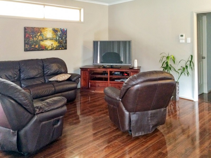 6 Tristania Rise, Huntfield Heights SA 5163