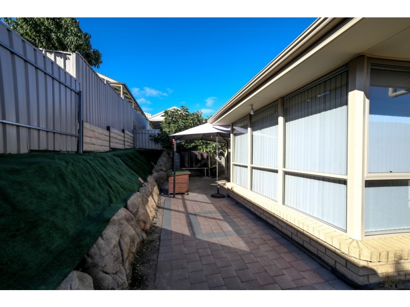 6 Tristania Rise, Huntfield Heights SA 5163