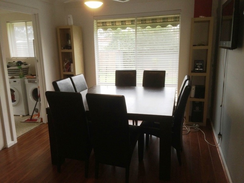 8 Richards Rd, Morphett Vale SA 5162