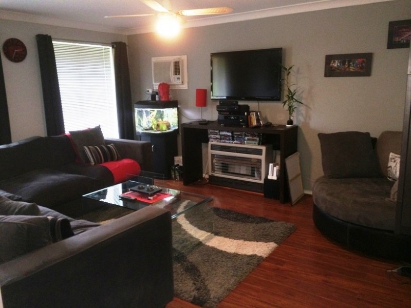 8 Richards Rd, Morphett Vale SA 5162